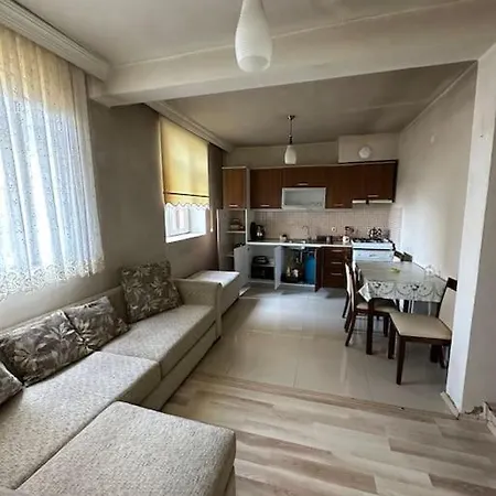 Apartment Mustakil Ev Merkez