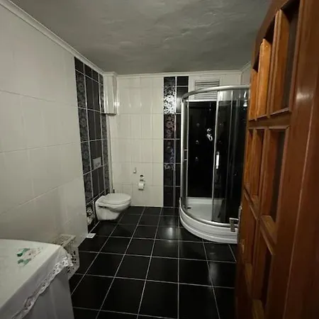Apartment Mustakil Ev Merkez